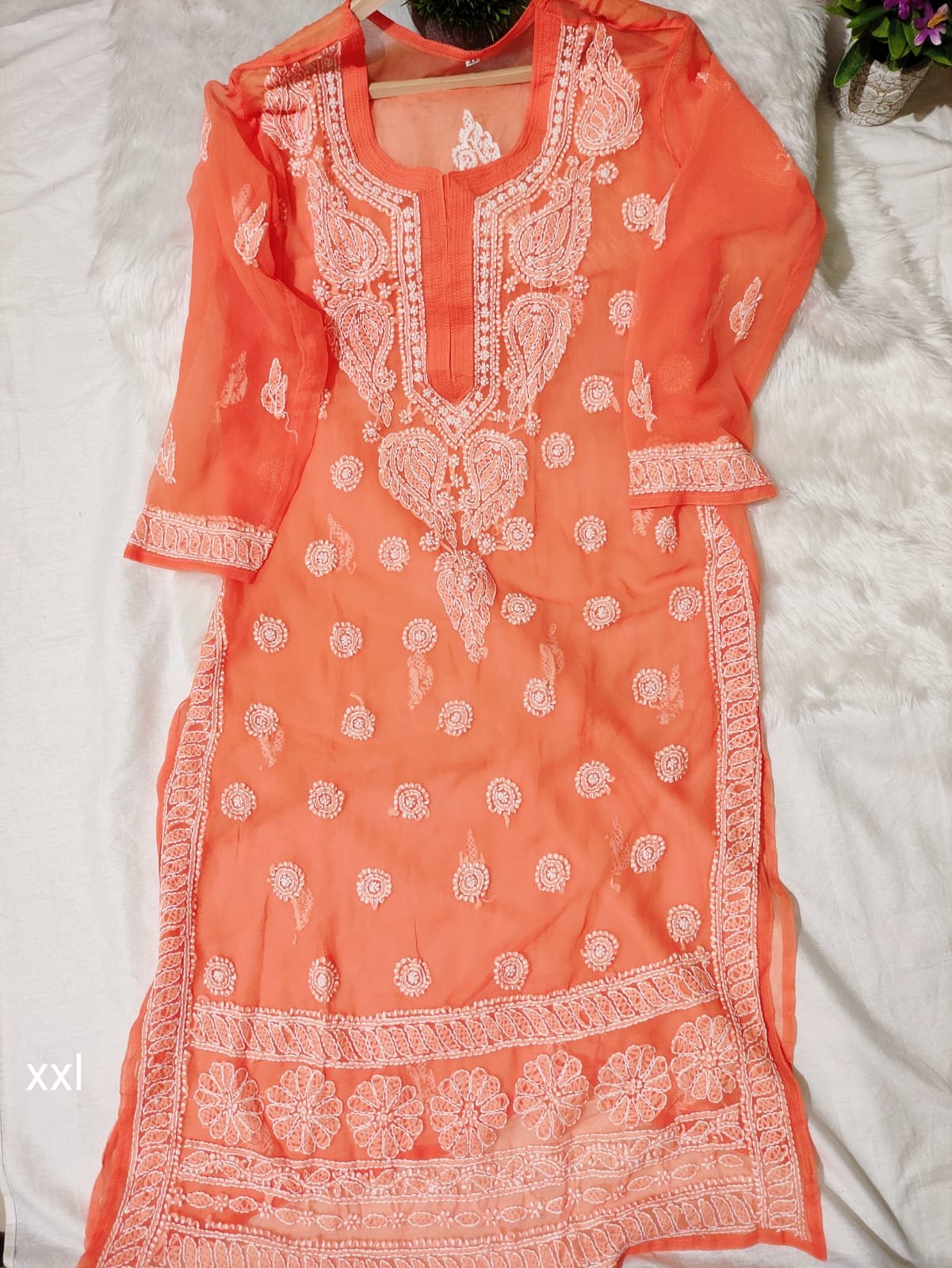 Hand Embriodered Lucknowi Chikankari Kurti(Inner Not Included) - Image 6