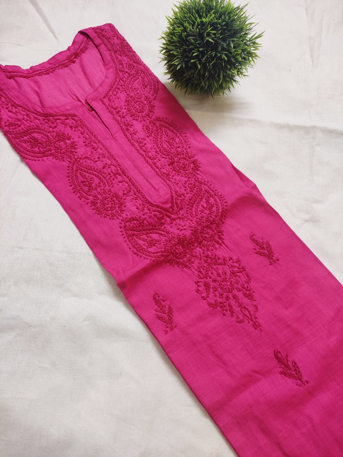 Hand Embriodered Lucknowi Chikankari Kurti(Inner Not Included) - Image 6