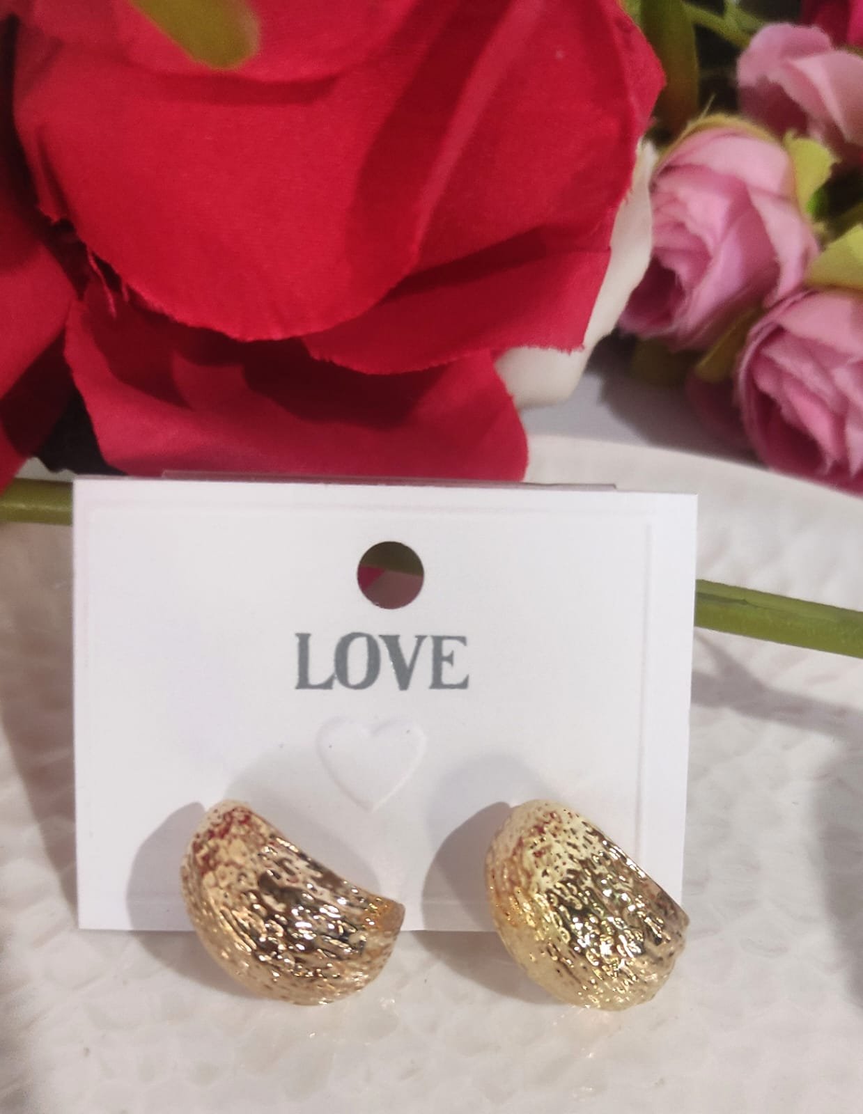 Curve Stud Earring - Image 3