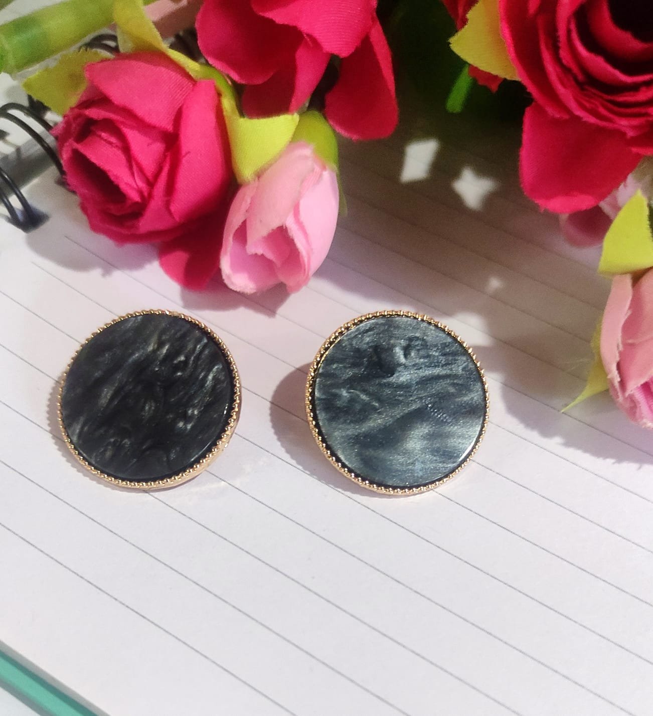 Round Stud Earring - Image 4