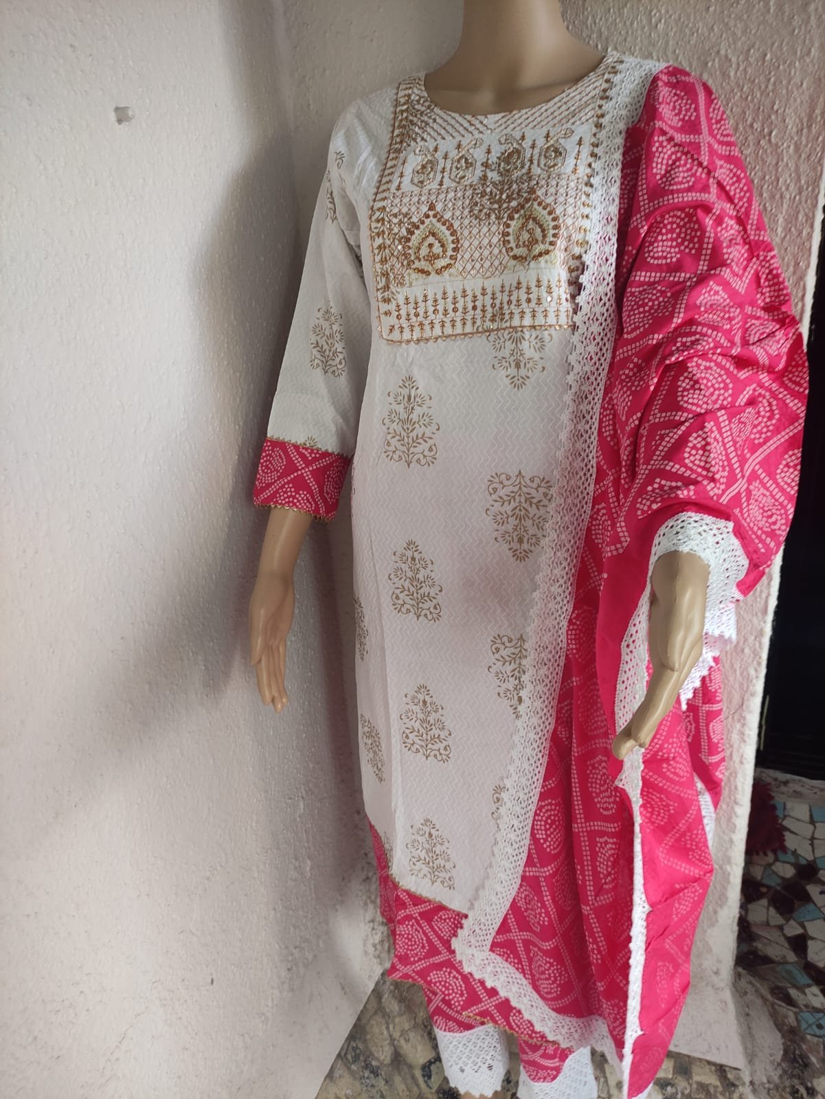 Printed Bandhani Suit Set - Image 2