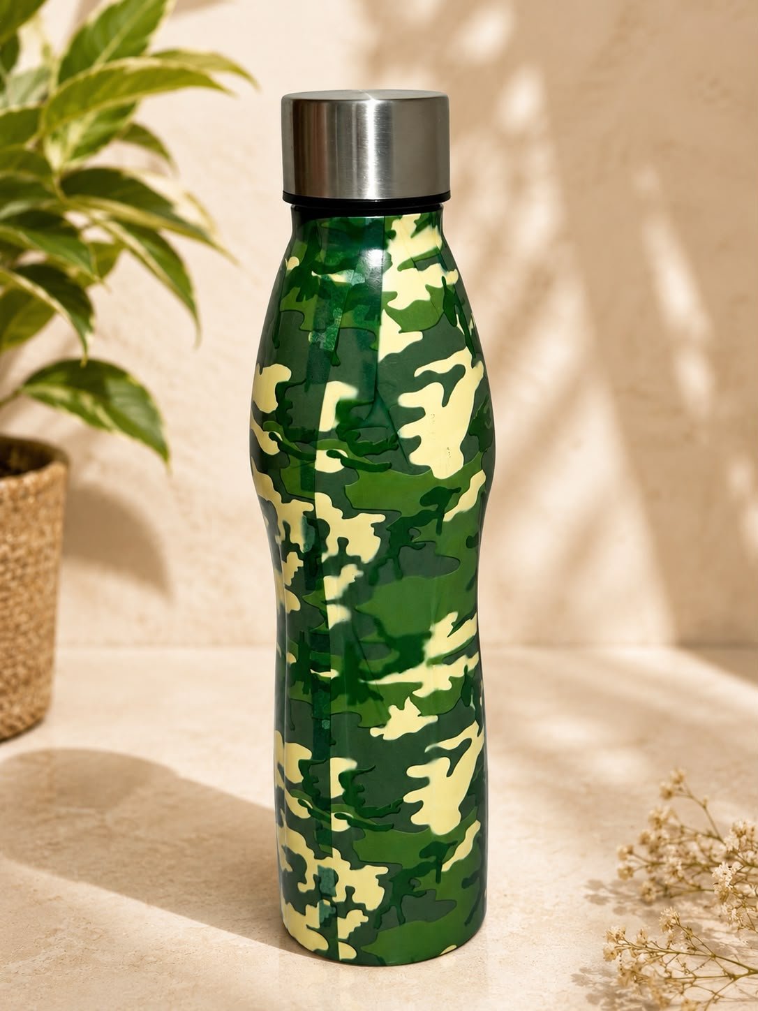 Stainless Steel Vacuum Insulated Water Bottle with Screw Cap, Leakproof Thermal Flask, Green Camouflage Print, 500 ml - Image 4