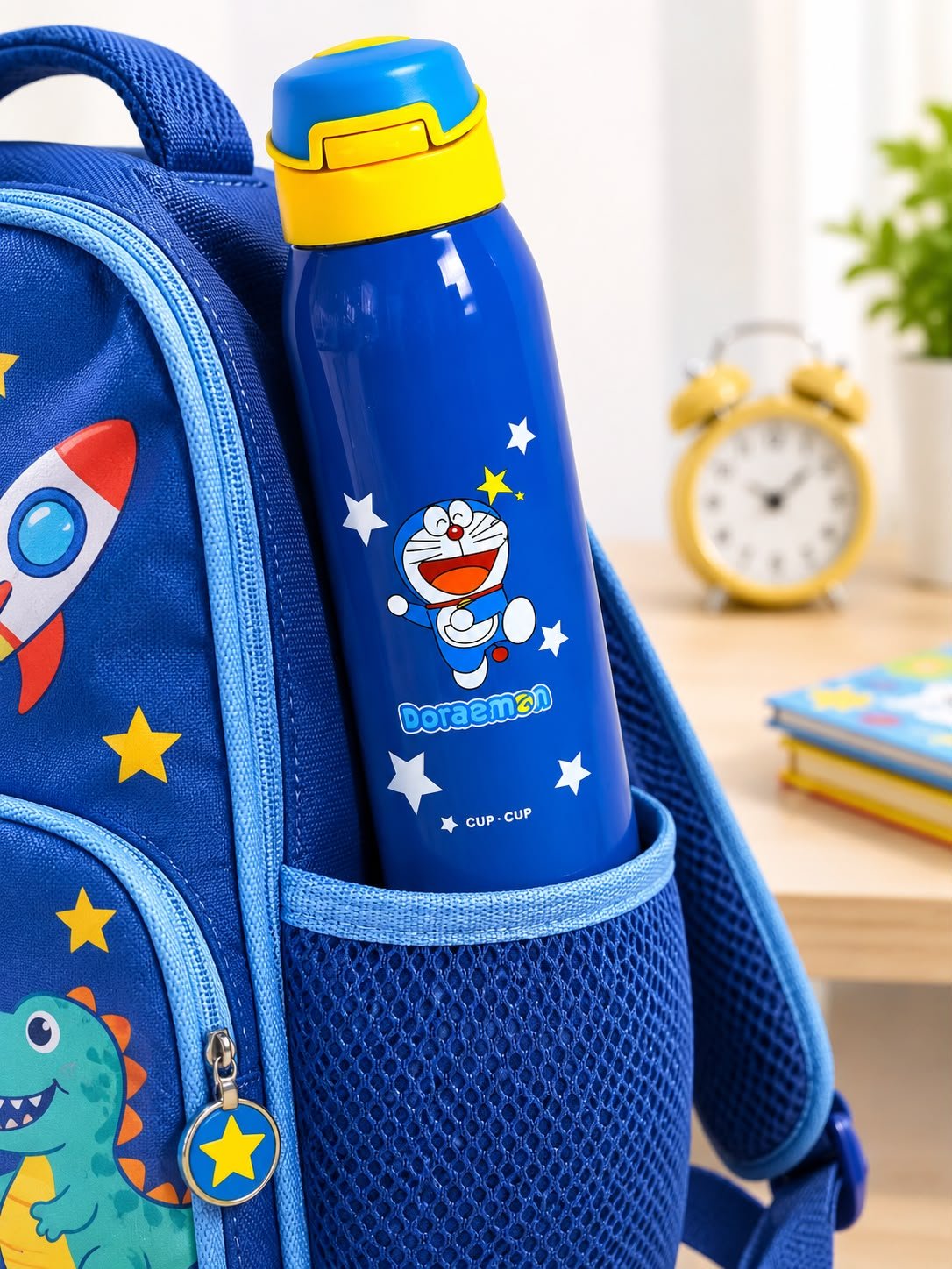 Kids Stainless Steel Sipper Insulated Water Bottle with One-Touch Flip Lock Lid - Image 6